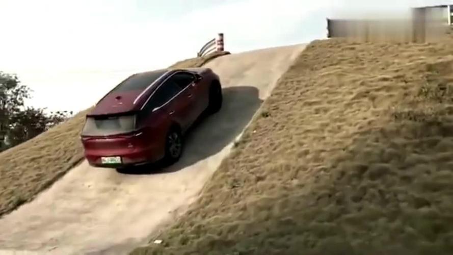 真实的25度坡,在你们眼中感觉是50度