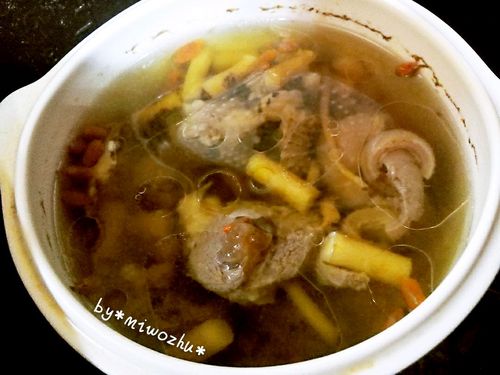 党参羊肉汤