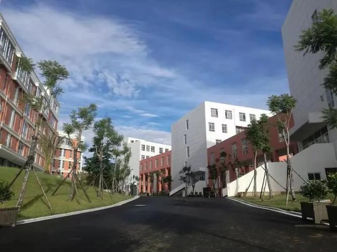 云南艺术学院文华学院官方