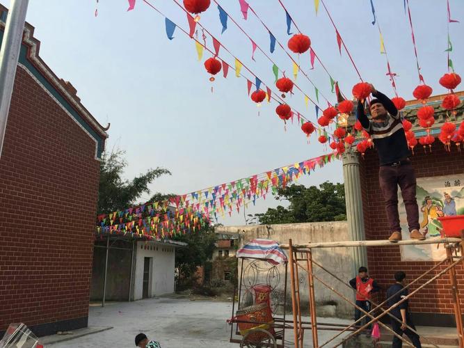 2018年廉江市雅塘镇坡仔村2房装饰迎元宵.