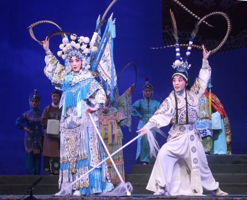 剧名:《百岁挂帅》 演出单位:扬州市扬剧研究所 演出时间:7月21日19