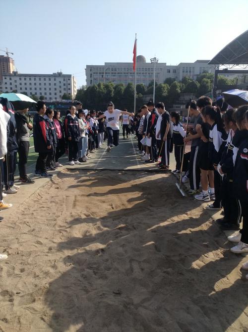 冷水江市第六中学第27届田径运动会圆满成功!
