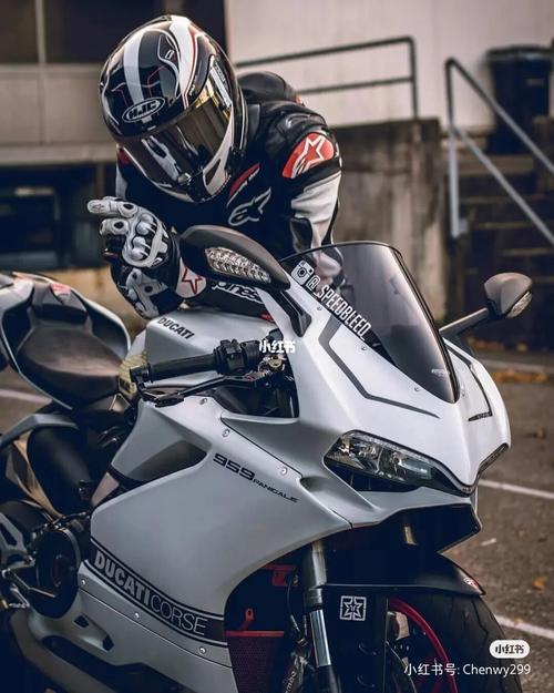 机车_机车_机车骑士_汽车_摩托车