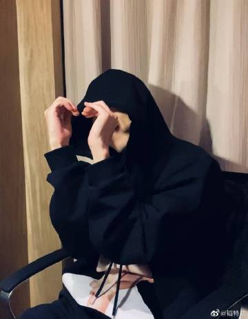 godlie和无回之城 真的是有魔力我丢 刚开始看 得一边看正片 一边查