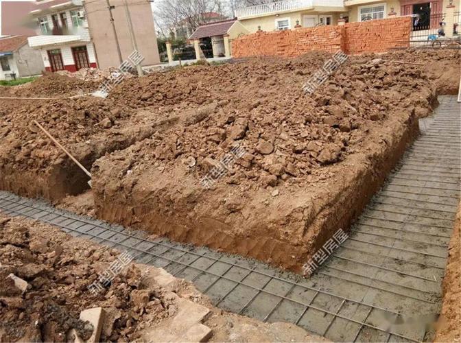 农村盖房地基要挖多深?地梁基础如何做?用什么材料好?