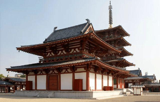 当然效果也是显著的,位于大阪的四天王寺千余年后香火旺盛,常年不断