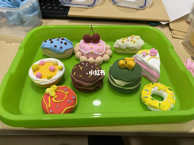 幼儿园超轻粘土作品,甜品点心,妈妈们也可以带着宝宝做欧_粘土_甜品