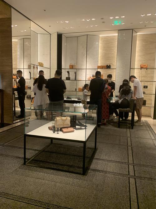 成都ifs香奈儿今日上新噢,集美们冲鸭_ifs_王府井_银链_coco handle