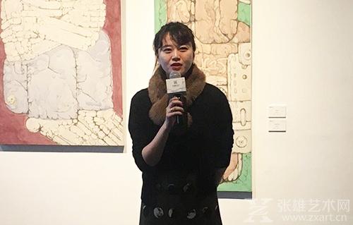 艺术家岳小飞
