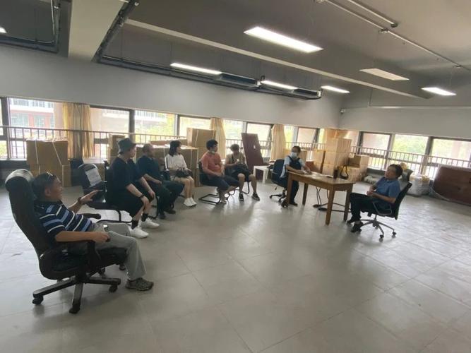 学院风采 | 开学在即,艺术学院布置新学期任务_南京工业大学浦江学院