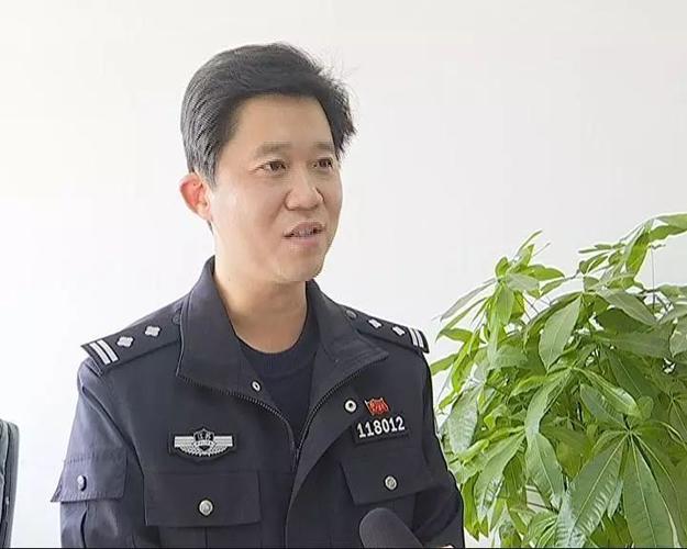 市公安局党委委员 政治处主任 陈鹏