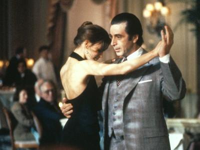 《闻香识女人》影评:舞不尽的探戈是人生