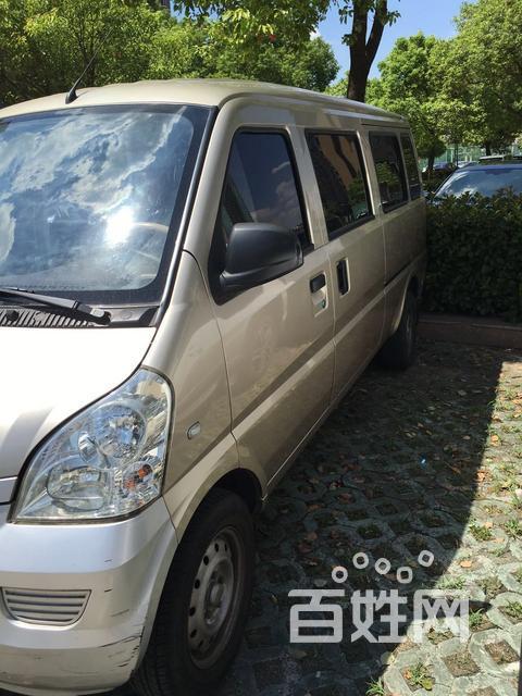 本人出售一手五菱面包车加长版一辆
