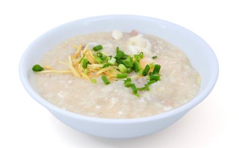 养胃粥:葱白粥的做法