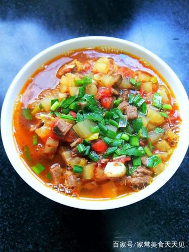 婆婆做的臊子面,炒臊子,调酸汤,臊子面的又一种吃法