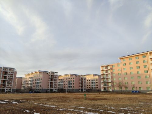 内蒙古自治区锡林郭勒盟西乌珠穆沁旗巴彦花镇白霍一级路