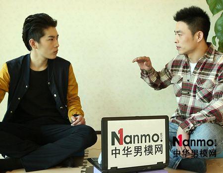 中华男模网专访健身教练王博涛 现场示范传授健身技巧