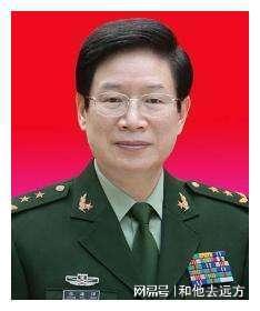 他父亲是上将在越战参加过老山战役后来也是上将官至副国级