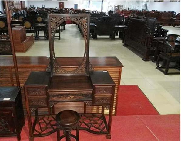 北方红木家具厂,带你领略不一样的家具