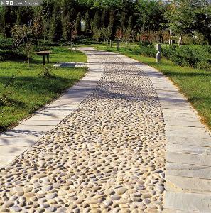 石子路