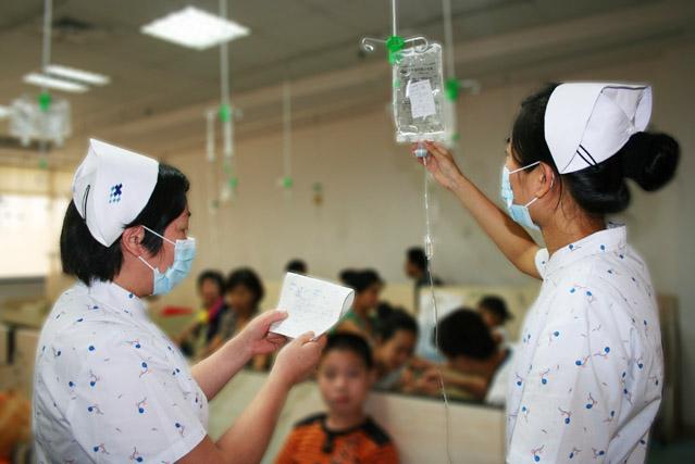 儿童输液创新高,护士姐妹齐奋战