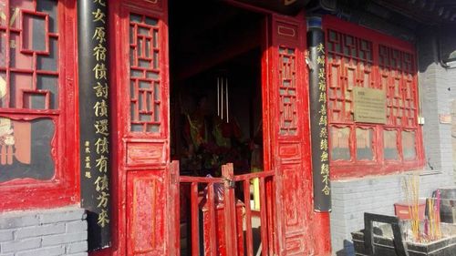 奶奶庙前的对联,道尽多少人间无奈!