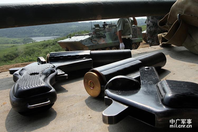 军事频道 军事图片  发令枪.