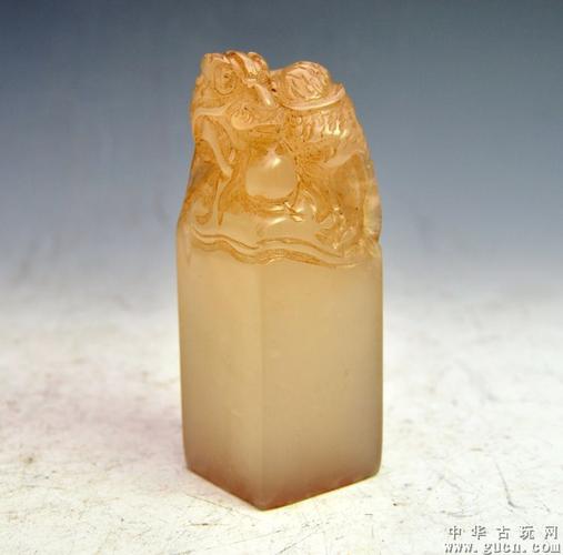 寿山石荔枝冻石龙头印章