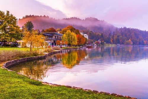 斯洛文尼亚布莱德湖(lake bled),湖边景色