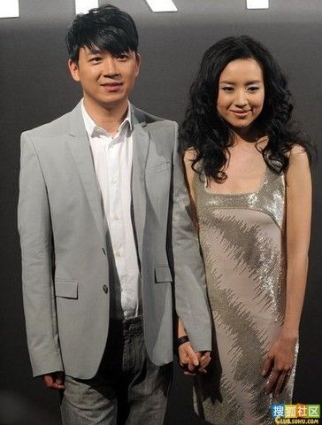 潘粤明董洁离婚互揭伤疤 揭潘粤明董洁不为人知情史(图)