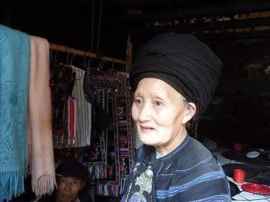 中国最后一位压寨夫人容貌惊艳美了一辈子