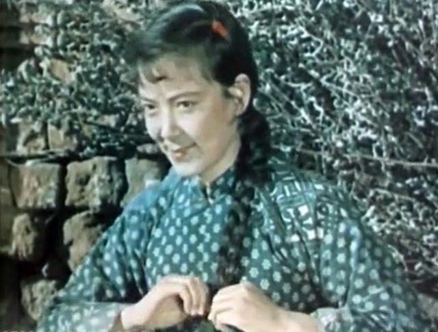 原创昔日长影女演员,容貌秀美不出名,却幸福美满一辈子,丈夫也是演员