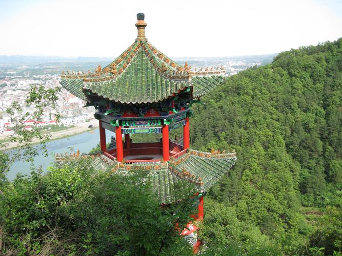 元好问与西峡寺山