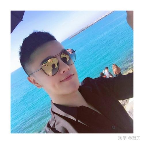 我在探探上认识个男生带