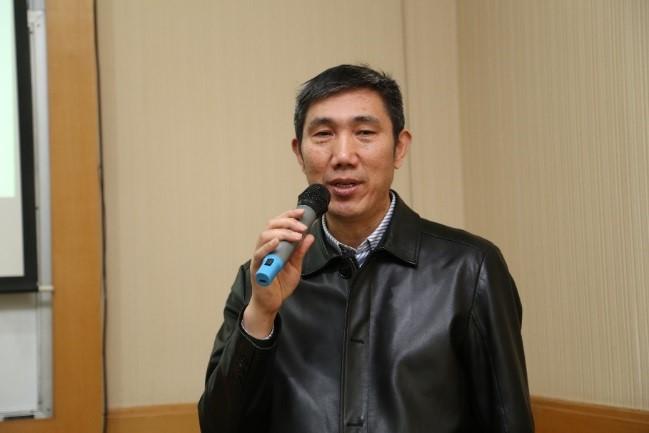 中国科学院数学与系统科学研究院潘建中院长业务助理致辞