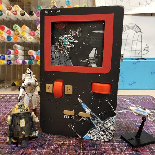 星战迷手工游戏机,虽然电池和开关只是摆设