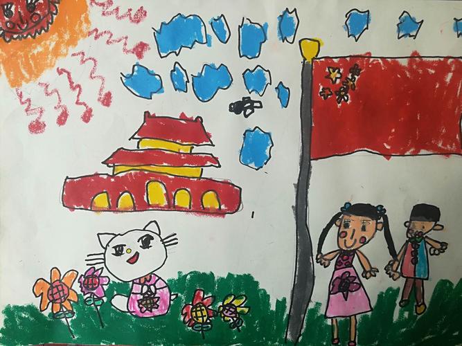写美篇  在我们伟大祖国70周年大庆之即,我们儿童画班的小朋友用画笔
