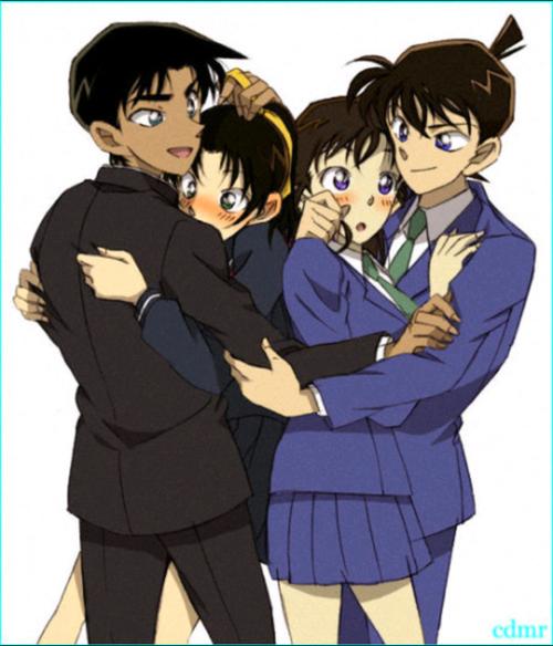 求服部平次的图片,全身的,最好背面正面都有