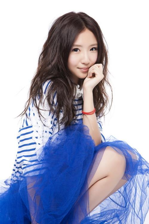 刘美麟《该不该长大》:不做"楼道王菲"