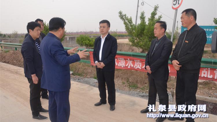 在史德镇惠民路检 
