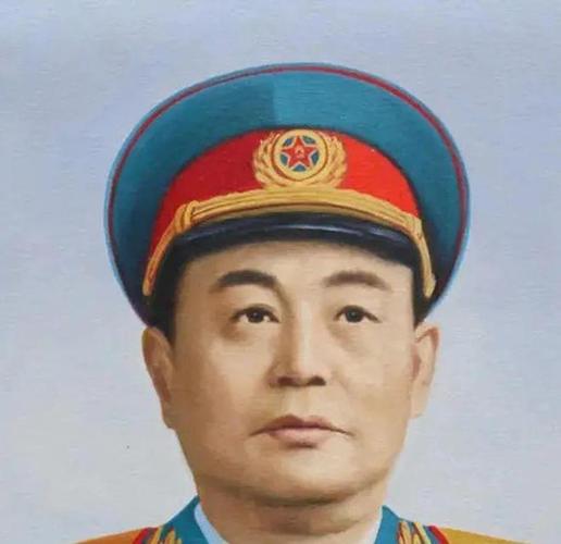 山东一农民带领乡亲参军建国后授少将儿子更厉害成为中将