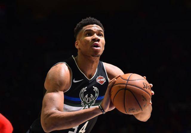 雄鹿队成唯一拿30胜跨进2020年球队!字母哥:我们还能做的更好!