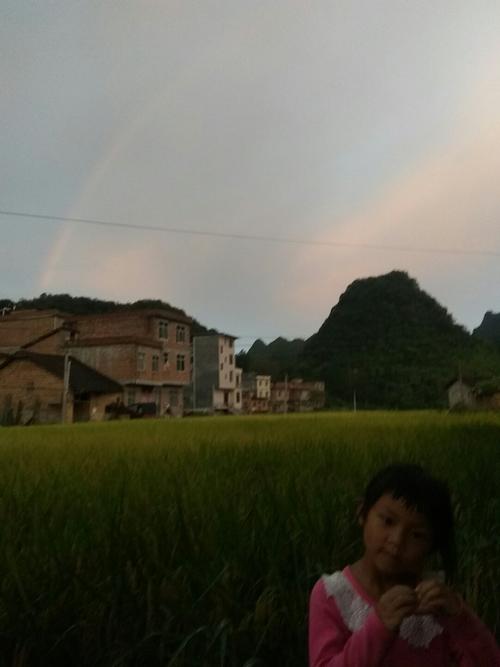 广西壮族自治区河池市环江毛南族自治县明伦镇龙水村