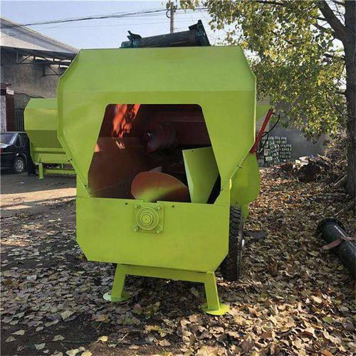 全日粮饲料搅拌机 多功能饲料混合机 青贮饲料搅拌机 直销