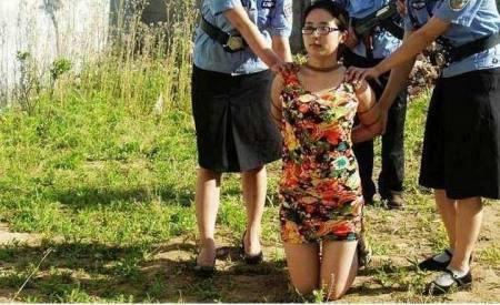 全球最穷的女毒枭年仅23岁就是最大头目被捕时只有99元