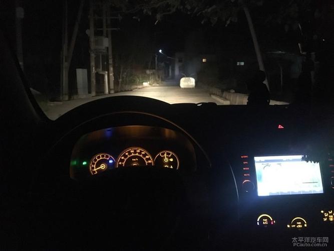 三更半夜,品味烧烤美食