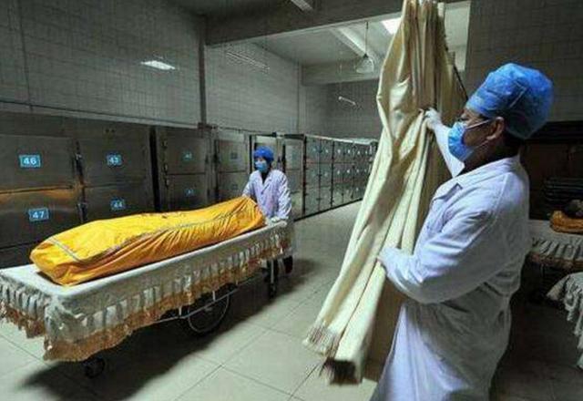 火葬场员工表示有一种尸体没人敢烧即便家属要求也不允许