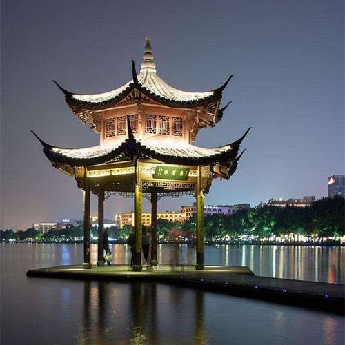 湖心亭