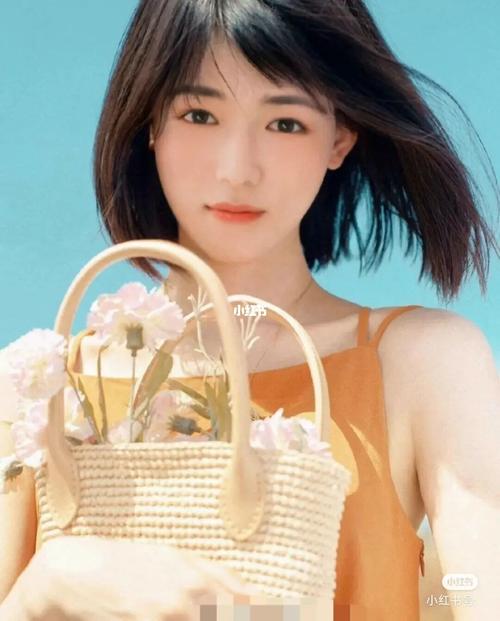 宋亚轩_宋亚轩_女装_头像_素材_头像