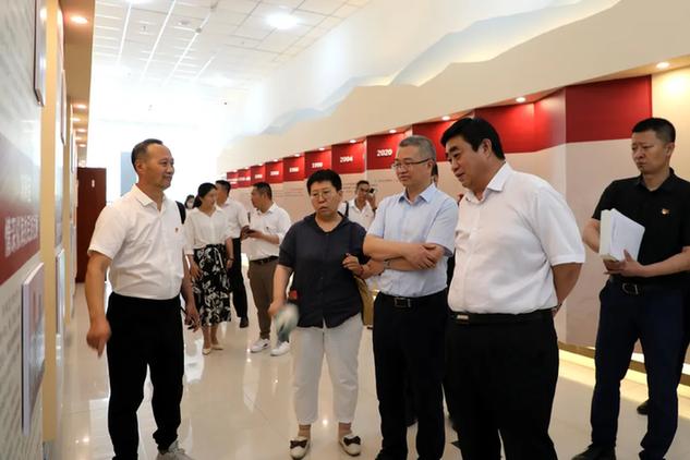 北京市广电局赴和田地区和兵团十四师务实推进支援合作